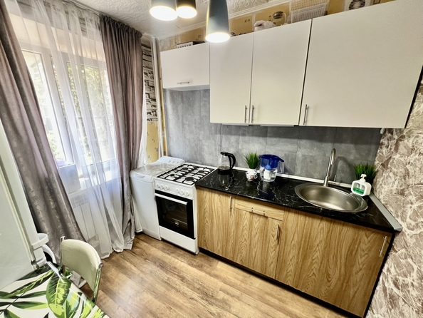 
  Продается 1-комн. квартира, 32 м², Доломановский пер, д. 101
. Фото 3.