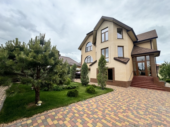 
  Продается дом, 295 м², поселок Янтарный
. Фото 1.