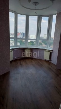 
   Продам 3-комнатную, 90 м², Крыловской пер, 10

. Фото 8.