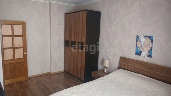 
   Продам 3-комнатную, 70.8 м², Ивановского ул, 36

. Фото 1.