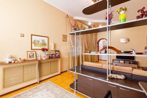 
   Продам 2-комнатную, 67 м², Комсомольская пл, 26/17

. Фото 14.