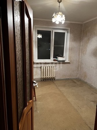 
   Продам 3-комнатную, 64 м², Комарова б-р, 24

. Фото 5.