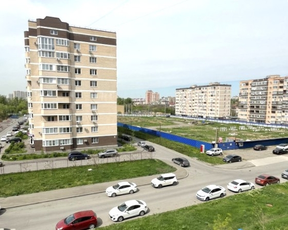 
  Продается 1-комн. квартира, 38 м², Батуринская ул, д. 165/13
. Фото 7.