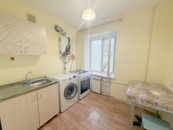 
  Продается 1-комн. квартира, 32 м², Литвинова ул, д. 8
. Фото 7.