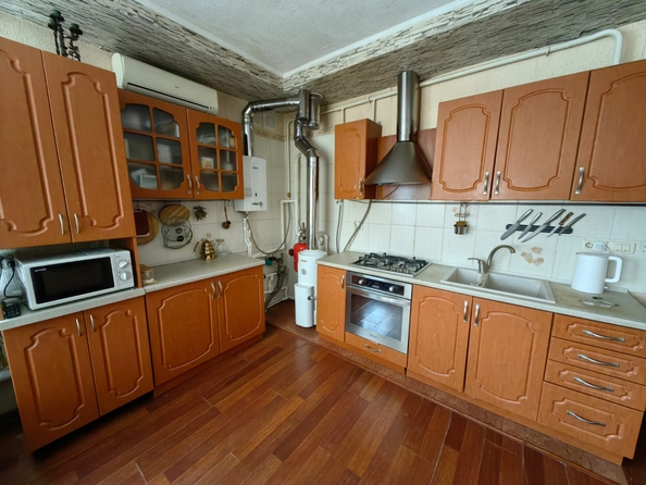 
  Продается дом, 203 м², Ростов-на-Дону
. Фото 3.