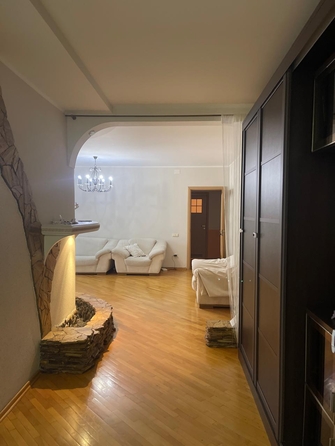 
  Продается 3-комн. квартира, 112.2 м², Жмайлова ул, д. 27а
. Фото 7.
