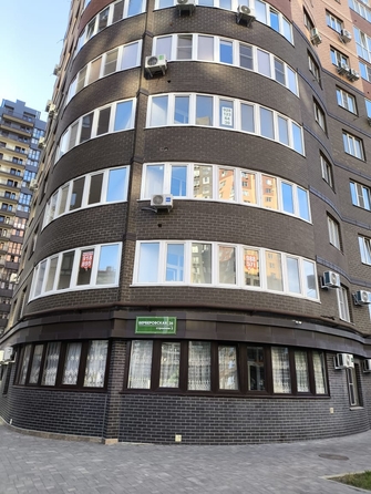 
  Продается 3-комн. квартира, 85 м², Берберовская ул, д. 26
. Фото 1.