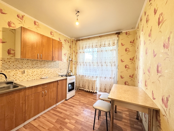 
  Продается 1-комн. квартира, 40 м², 40-летия Победы пр-кт, д. 97
. Фото 1.