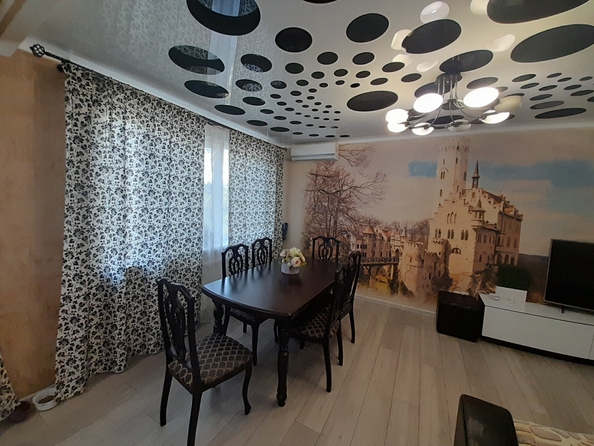 
  Продается 3-комн. квартира, 64 м², Зорге ул, д. 35
. Фото 3.