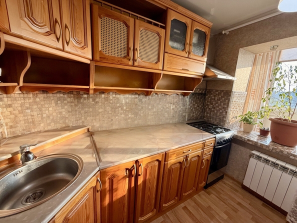 
  Продается 1-комн. квартира, 32 м², Стачки пр-кт, д. 203
. Фото 3.