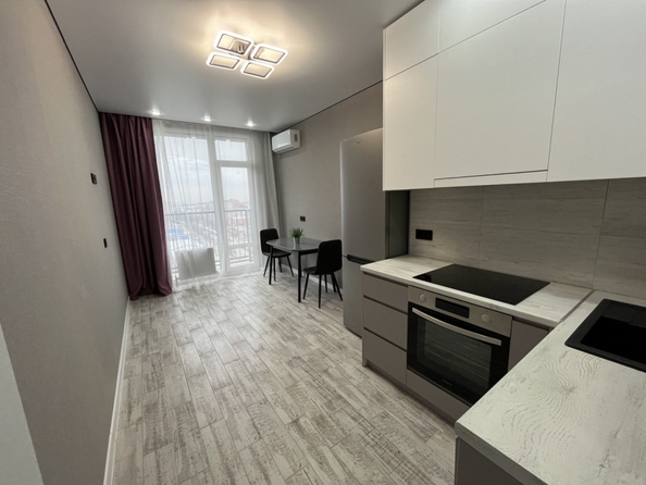 
  Продается 2-комн. квартира, 60 м², Гарнизонный пер, д. 1А
. Фото 4.