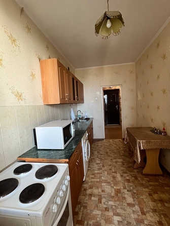 
  Продается 1-комн. квартира, 38 м², Жмайлова ул, д. 4
. Фото 2.
