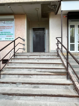 
  Продается 1-комн. квартира, 38 м², Жмайлова ул, д. 4
. Фото 11.