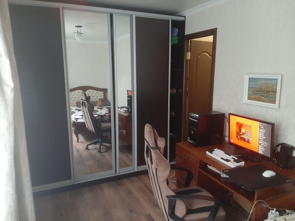
  Продается 2-комн. квартира, 47 м², Ларина ул, д. 21
. Фото 5.