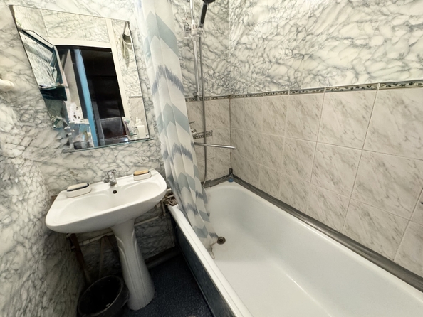 
  Продается 3-комн. квартира, 64 м², 40-летия Победы пр-кт, д. 314
. Фото 6.