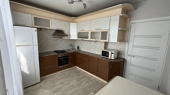 
  Продается 1-комн. квартира, 38 м², 339-й Стрелковой Дивизии ул, д. 17
. Фото 1.