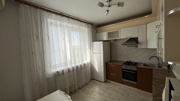 
  Продается 1-комн. квартира, 38 м², 339-й Стрелковой Дивизии ул, д. 17
. Фото 5.