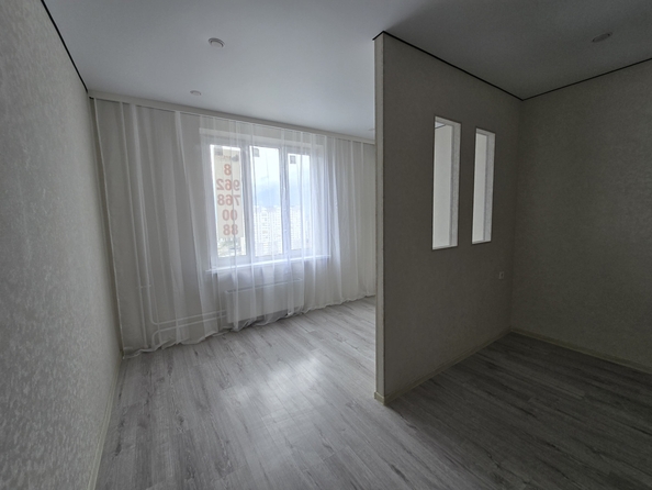 
  Продается 1-комн. квартира, 37 м², Ткачева ул, д. 32/50
. Фото 4.