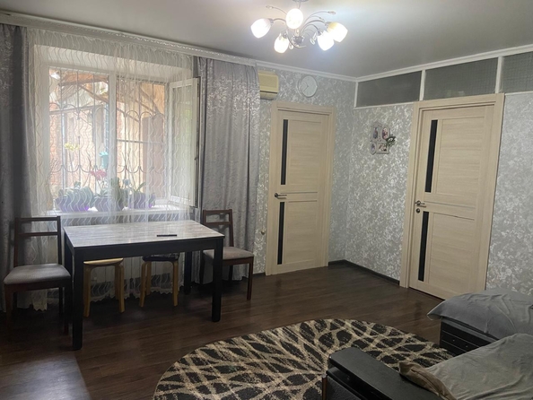 
  Продается 3-комн. квартира, 56 м², Казахская ул, д. 85
. Фото 1.