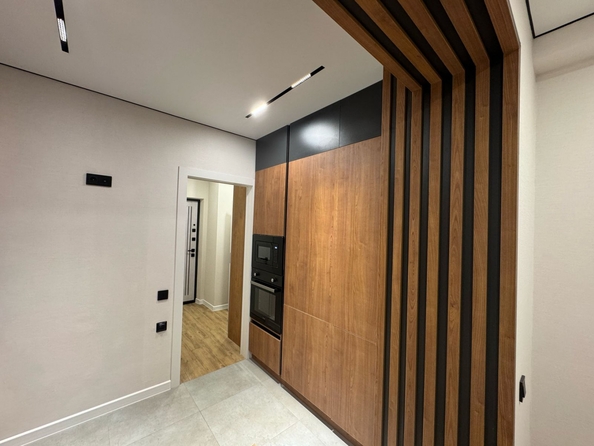 
  Продается 1-комн. квартира, 37.2 м², Зорге ул, д. 9
. Фото 2.