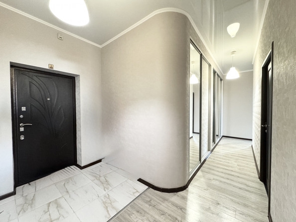
  Продается 2-комн. квартира, 102 м², Пацаева ул, д. 16
. Фото 7.