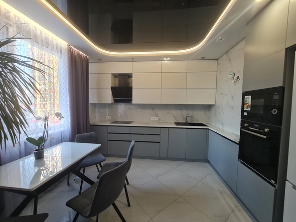
  Продается 3-комн. квартира, 99.8 м², Элеваторный пер, д. 10
. Фото 8.