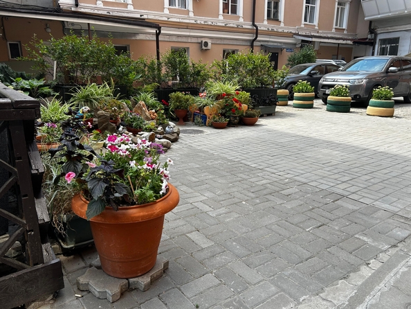 
  Продается 4-комн. квартира, 212 м², Большая Садовая ул, д. 39а
. Фото 27.