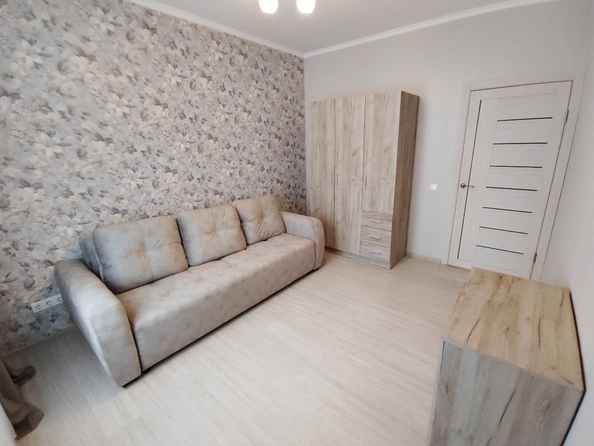 
  Продается 2-комн. квартира, 55 м², Скачкова ул, д. 62
. Фото 9.