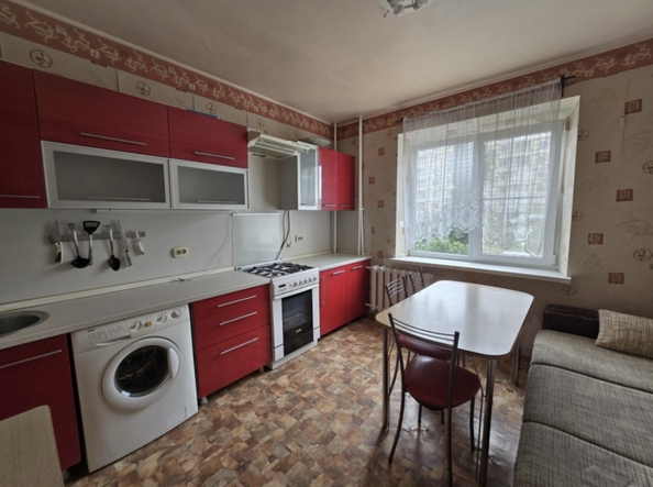 
  Продается 1-комн. квартира, 44 м², Мильчакова ул, д. 45
. Фото 2.