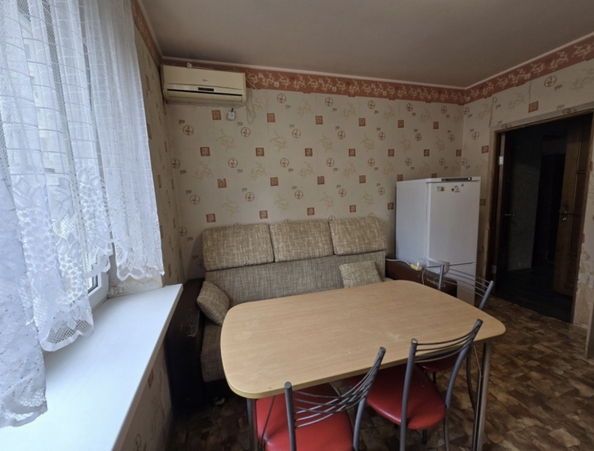 
  Продается 1-комн. квартира, 44 м², Мильчакова ул, д. 45
. Фото 3.