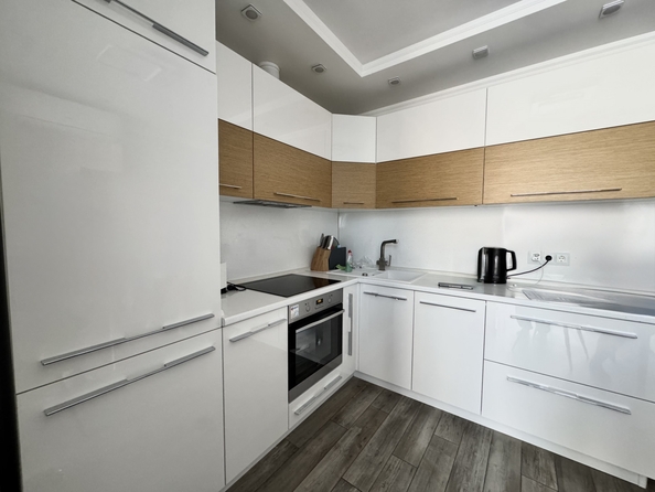 
  Продается 1-комн. квартира, 47 м², Шолохова пр-кт, д. 211/1с3
. Фото 2.