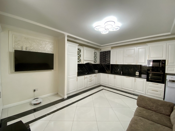 
  Продается 2-комн. квартира, 71 м², Вересаева ул, д. 101
. Фото 1.