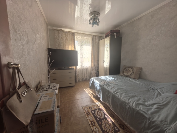 
  Продается 3-комн. квартира, 65 м², Жмайлова ул, д. 23/1
. Фото 8.