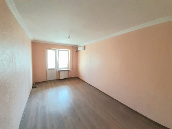 
  Продается 4-комн. квартира, 82 м², Зорге ул, д. 31
. Фото 6.