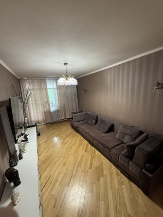 
  Продается 4-комн. квартира, 99.5 м², Жмайлова ул, д. 27
. Фото 2.