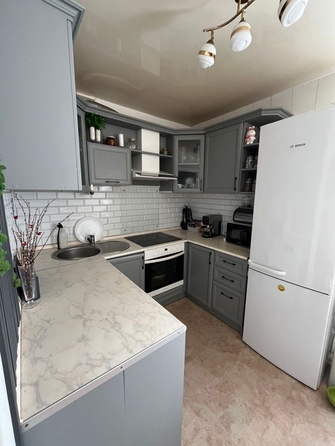 
  Продается 2-комн. квартира, 48 м², Космонавтов пр-кт, д. 15
. Фото 1.