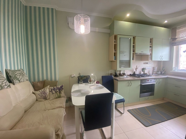 
  Продается 1-комн. квартира, 42 м², Травяная ул, д. 26
. Фото 3.