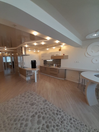 
  Продается 3-комн. квартира, 104 м², Петрашевского ул, д. 36
. Фото 2.