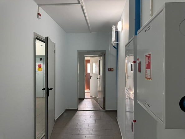 
  Продается 1-комн. квартира, 44 м², 2-я Баррикадная ул, д. 4
. Фото 14.