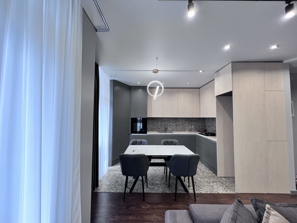 
  Продается 3-комн. квартира, 85 м², Берберовская ул, д. 8
. Фото 2.