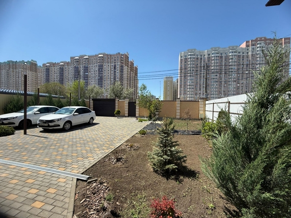 
  Продается дом, 200 м², Ростов-на-Дону
. Фото 3.