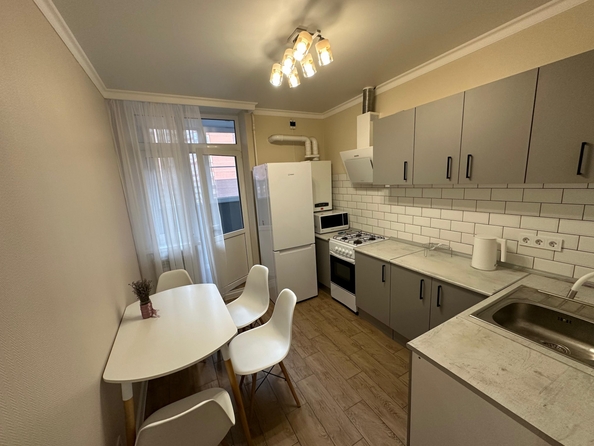 
  Сдается 1-комн. квартира, 38 м², Берберовская ул, д. 6
. Фото 1.