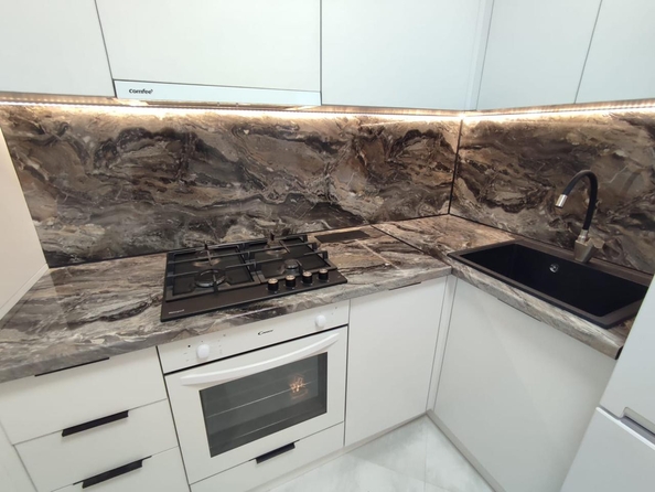 
  Продается 1-комн. квартира, 30 м², Городовикова ул, д. 38
. Фото 11.