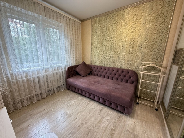 
  Продается 3-комн. квартира, 65 м², Зорге ул, д. 25
. Фото 13.