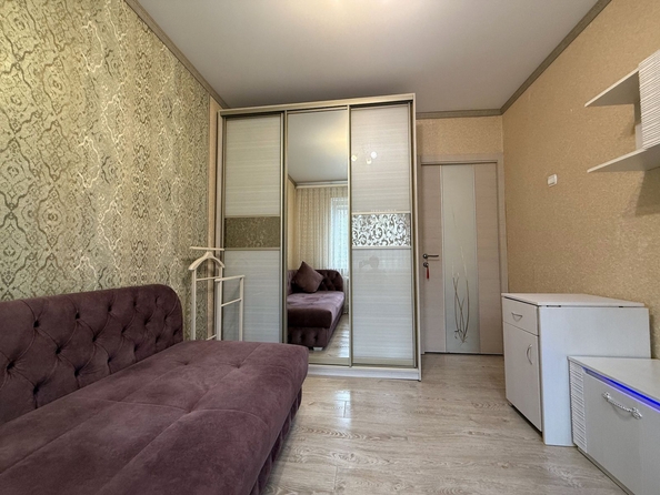 
  Продается 3-комн. квартира, 65 м², Зорге ул, д. 25
. Фото 14.
