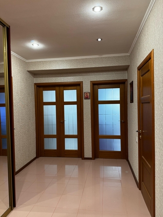 
  Продается 2-комн. квартира, 75 м², Соборный пер, д. 94
. Фото 14.