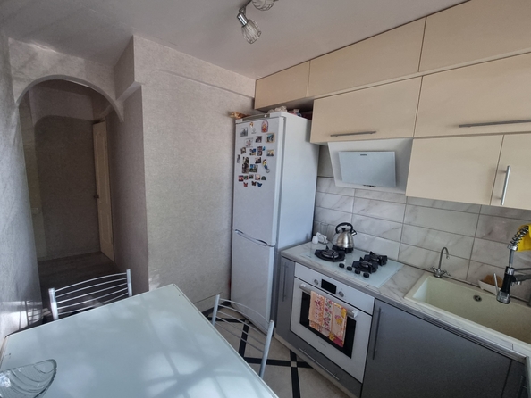 
  Продается 3-комн. квартира, 50 м², Гвардейский пер, д. 72а
. Фото 4.