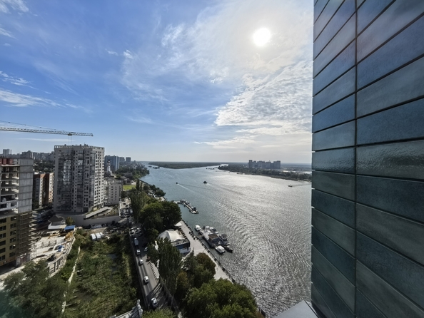 
  Продается 3-комн. квартира, 117 м², Береговая ул, д. 55
. Фото 9.