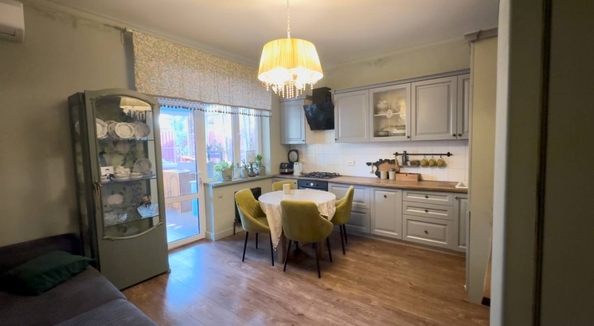 
  Продается дом, 100 м², Ростов-на-Дону
. Фото 1.