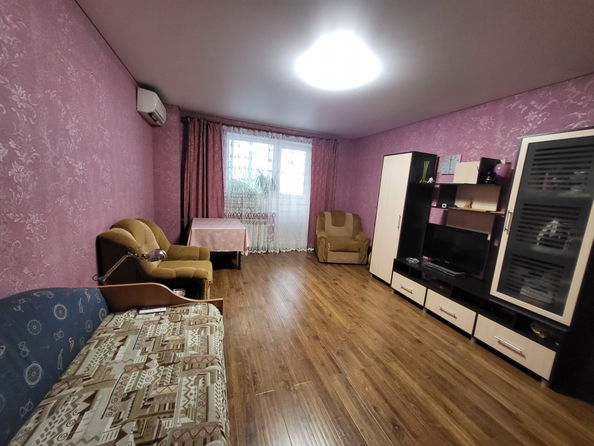 
  Продается 2-комн. квартира, 75 м², Извилистая ул, д. 21
. Фото 12.